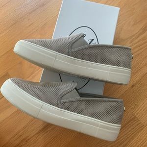 Steve Madden Sneakers